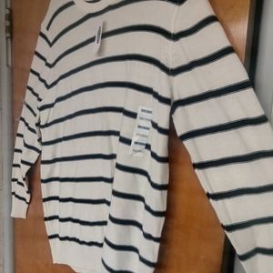 Authentic Old Navy L. Very rare Men's Sweater.Brand New With Tag
